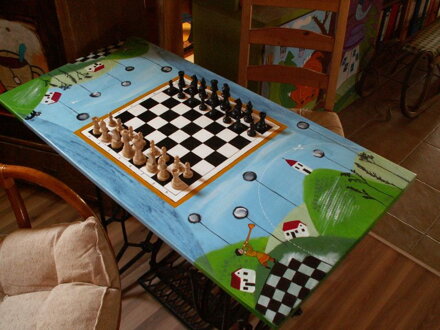 Šachový stôl