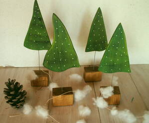 Zimné dekorácie -  malé stromčeky